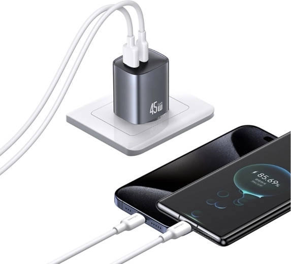 Dva porty na súčasné nabíjanie