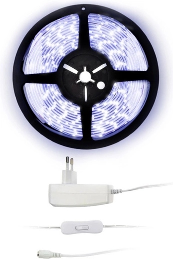 Solight LED svetelný pás s adaptérom a vypínačom 5 m IP65 studená biela
