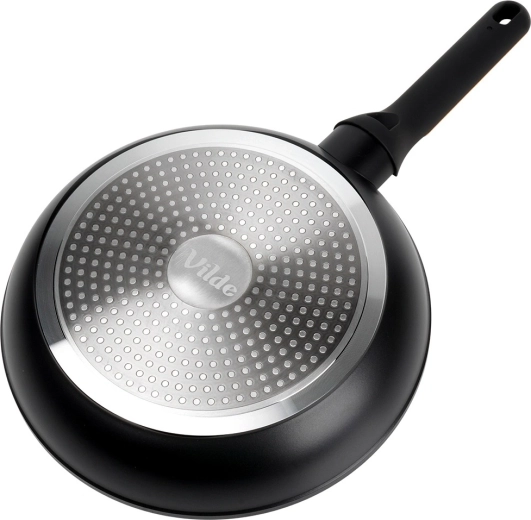 Kompatibilná so všetkými typmi sporákov vrátane indukcie