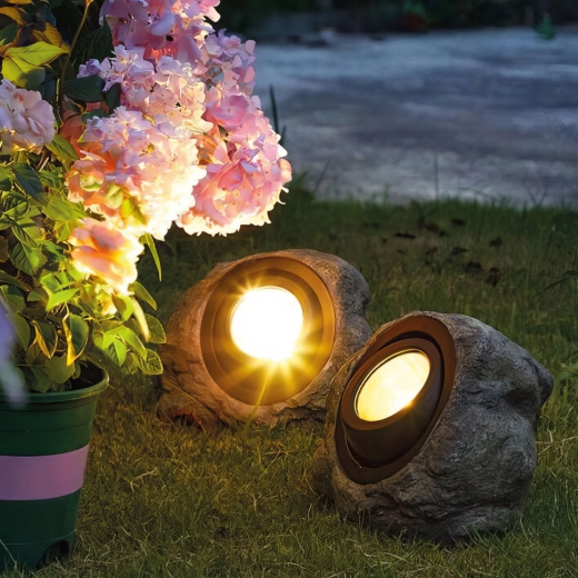 Solárne LED záhradné svietidlo v tvare kameňa