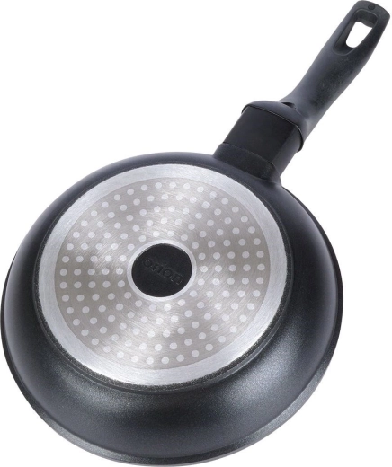 Kompatibilná so všetkými typmi sporákov vrátane indukcie