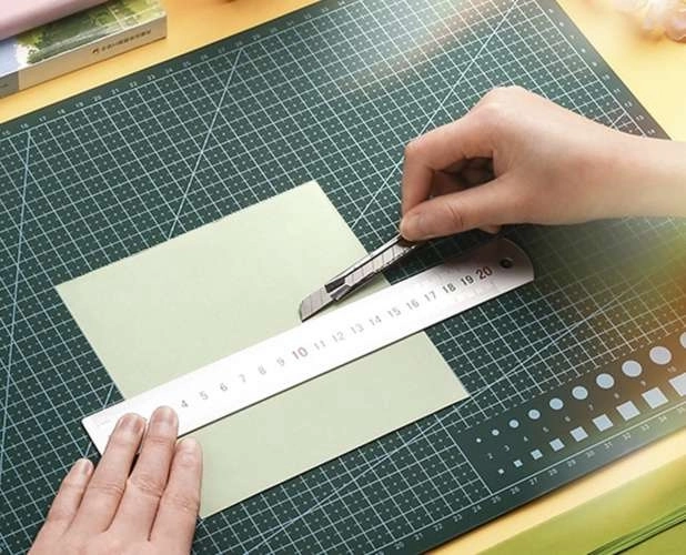 Protišmyková a stabilná pri rezaní