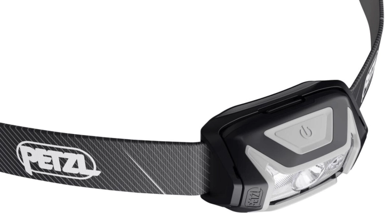 Výkon 350 lm a dosvit až 70 metrov