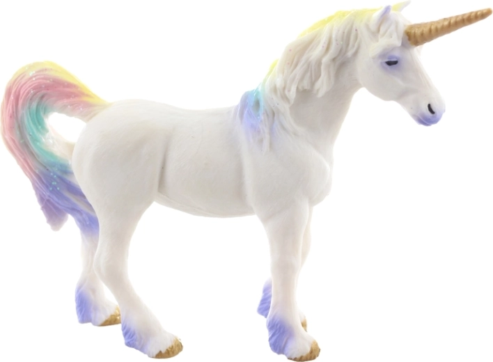 Detailné tvarovanie a farebné akcenty