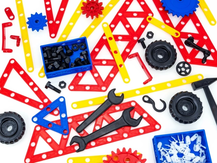 Postavte funkčné modely s ozubením a reťazou