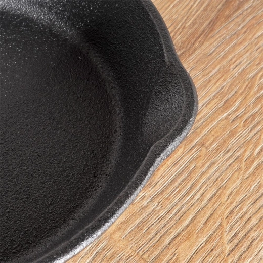 Dve výlevky pre jednoduché servírovanie