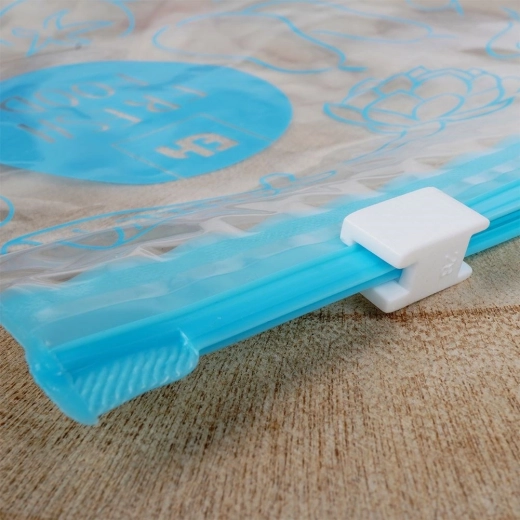 Tesné uzatvorenie na jeden posun