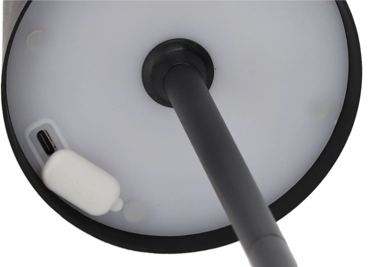 Nabíjanie cez USB