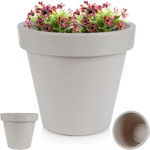 Vhodný na vonkajšie použitie po celý rok