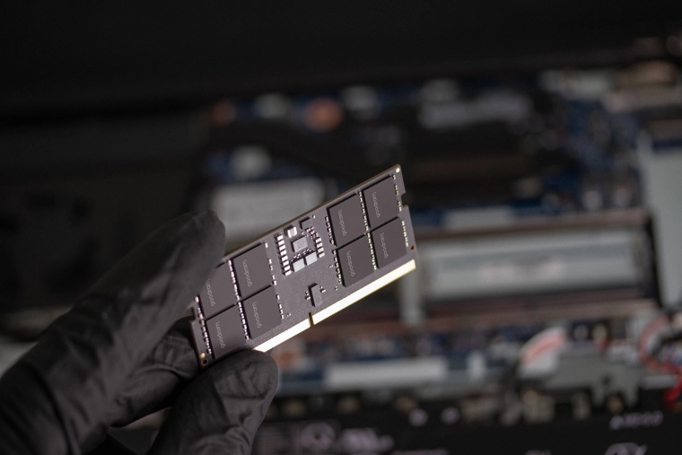 Okamžité zrýchlenie systému