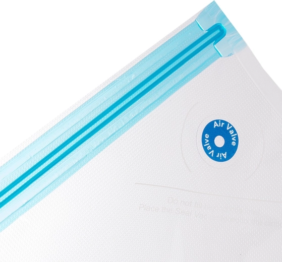 Dvojitý zips a ventil pre dokonalé vákuum