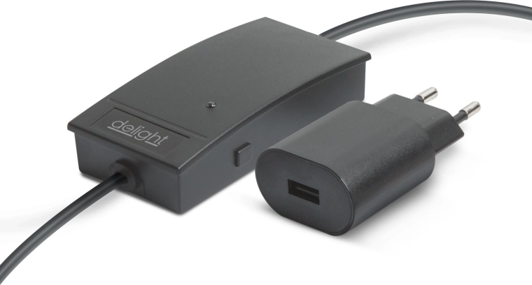 Inteligentný Wi-Fi ovládač garážových brán s USB a snímačom otvorenia