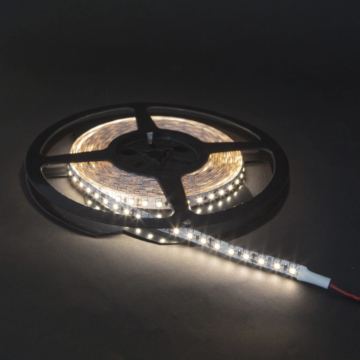 LED pás 5 m 12 V denné biele svetlo 4000 K