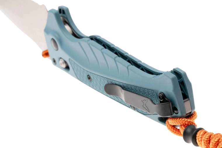 Spoľahlivé istenie AXIS® lock a šnúrka pre lepšiu manipuláciu