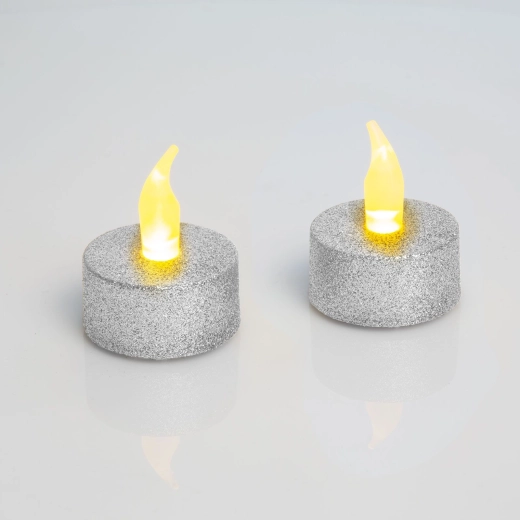 Strieborná LED čajová sviečka s batériou – 1 kus