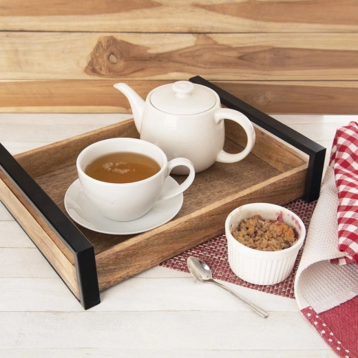 Pevné kovové úchyty na bezpečné prenášanie