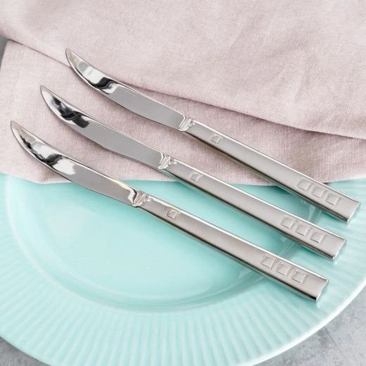 Štýlové stolovanie v sete 3 ks