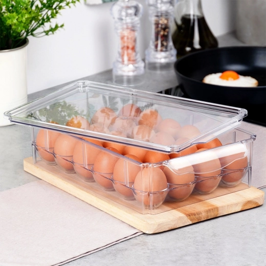 Stohovateľný dizajn šetrí miesto v chladničke