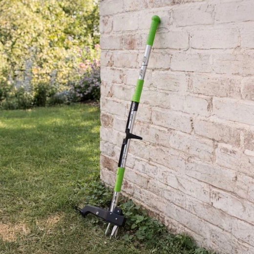 Pazúry, ktoré udržia aj silné korene