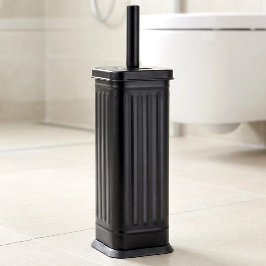 Elegantný uzavretý kovový stojan