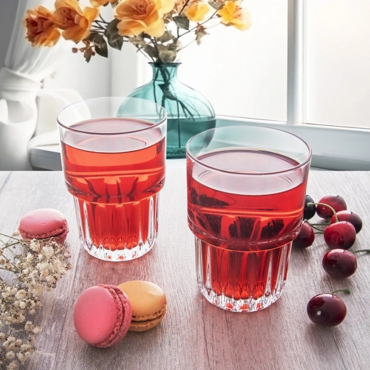 Elegantné servírovanie nápojov