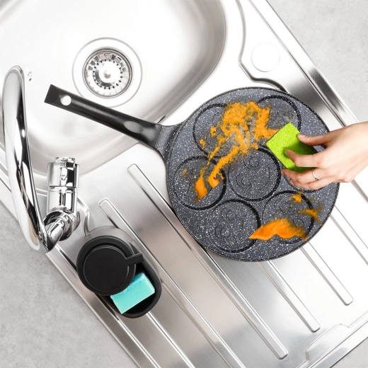 Nepriľnavý granitový povrch