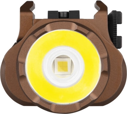 Až 1500 lm a dosvit 205 m