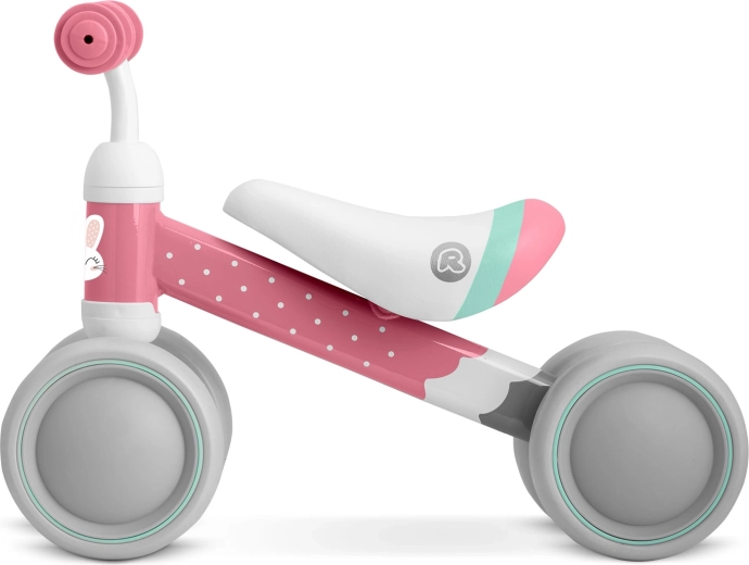 Stabilný trojkolový dizajn pre istý štart