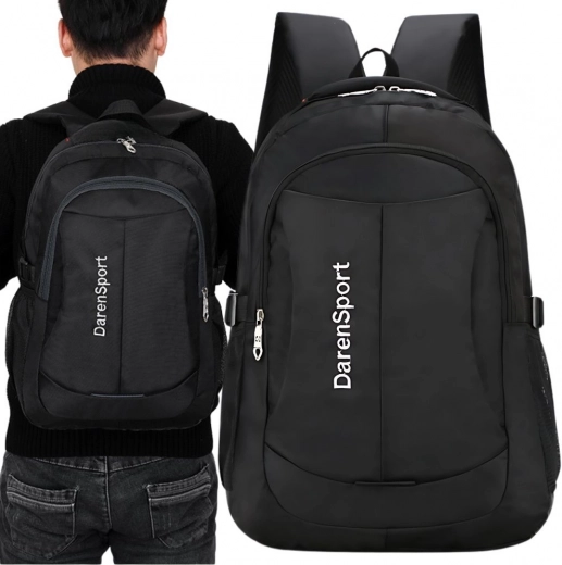 Mestský batoh 10 l čierny s priehradkou na notebook
