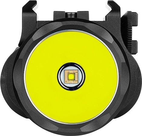 Ohromný dosah 515 metrov a 800 lúmenov