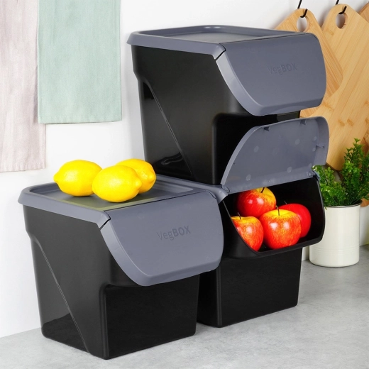 Stohovateľný a šetrí miesto