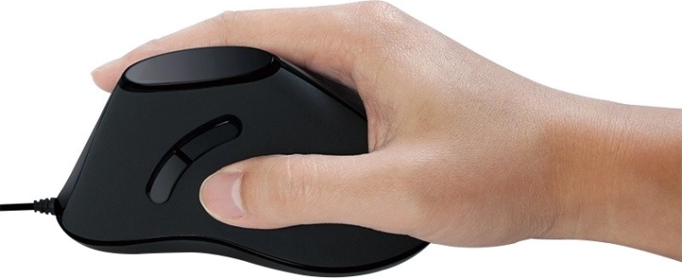 Vertikálna ergonómia pre pohodlnejší úchop