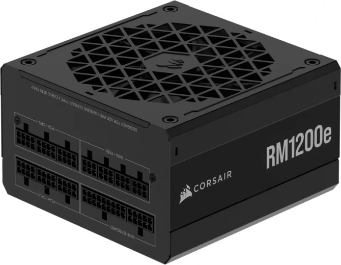 Tichý modulárny zdroj napájania CORSAIR RM1200e s certifikáciou 80+ Gold
