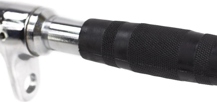 Pogumované rukoväte pre istotu a komfort