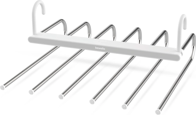 Šesť samostatných ramien