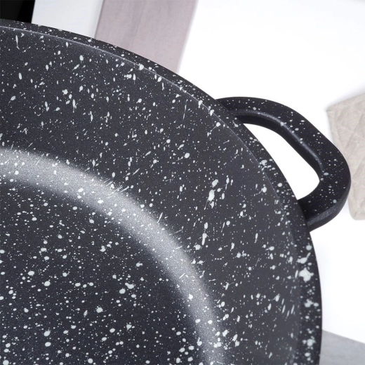 Nepriľnavý granitový povrch pre zdravé varenie