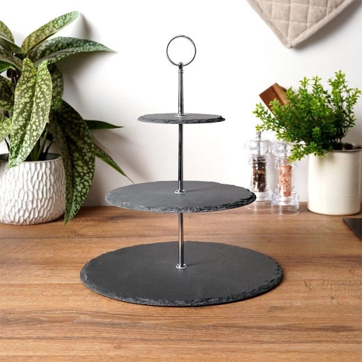 Prírodná bridlica a stabilný kov