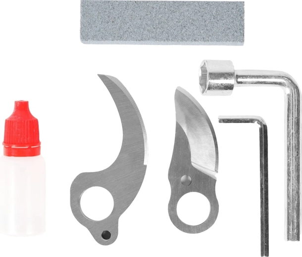 Kufor a kompletná servisná sada