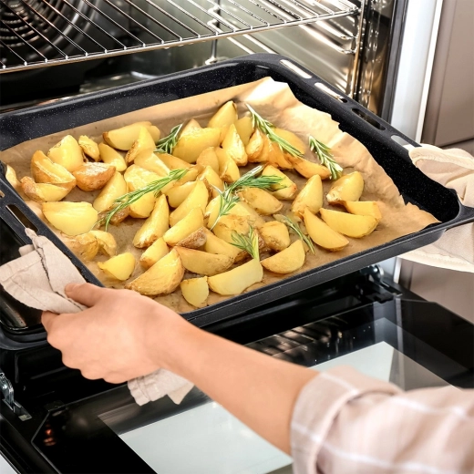 Pohodlné použitie v každej rúre