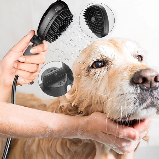 Komfortné kúpanie a vyčesávanie v jednom