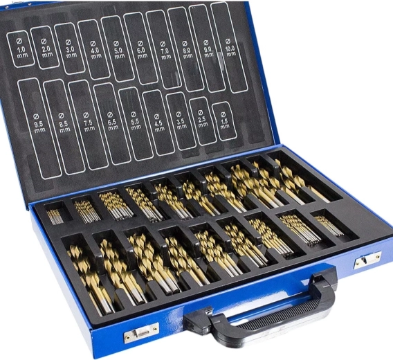 Kompletná škála priemerov v kovovom kufri