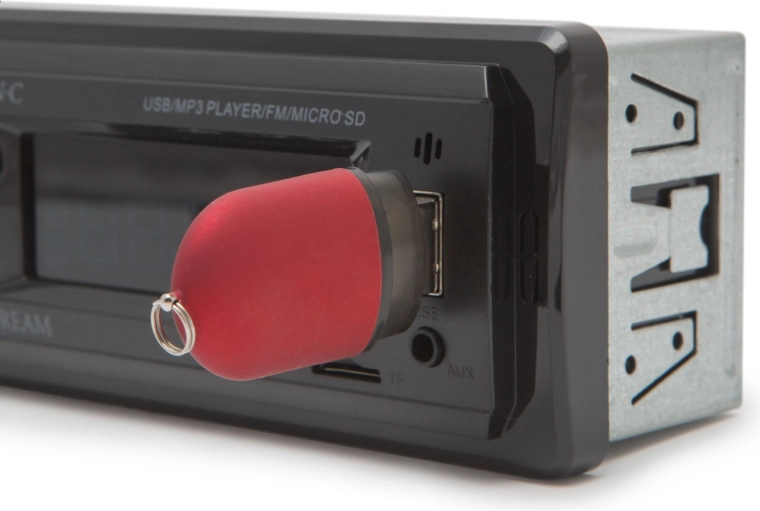 Hudba z USB, AUX aj microSD karty