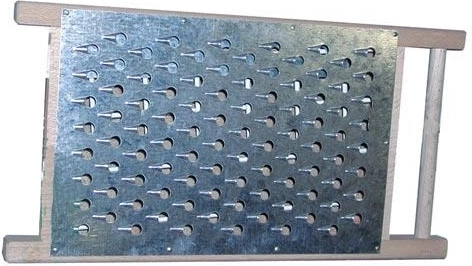 Strúhadlo na repu s drevenou rukoväťou 22 × 44 cm