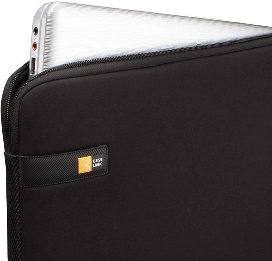 Presné usadenie pre 15–16" notebook