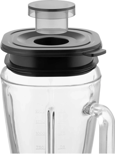 Sklenená nádoba s objemom 1,5 l