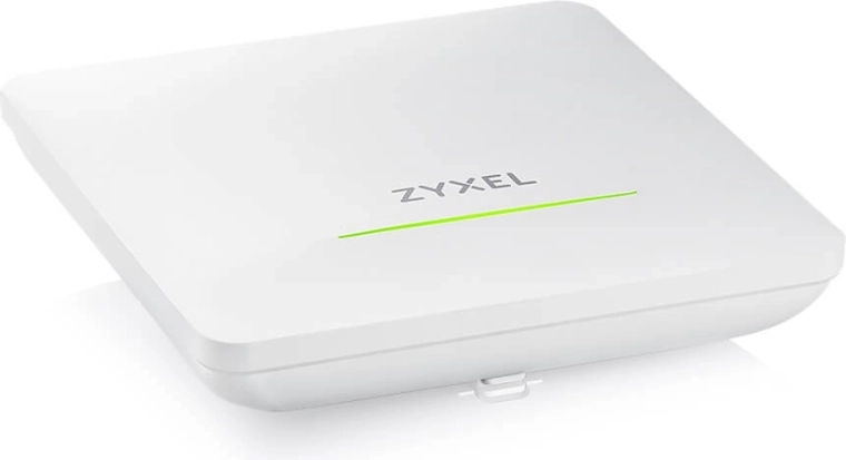 Nebula cloud a Smart Mesh s MLO