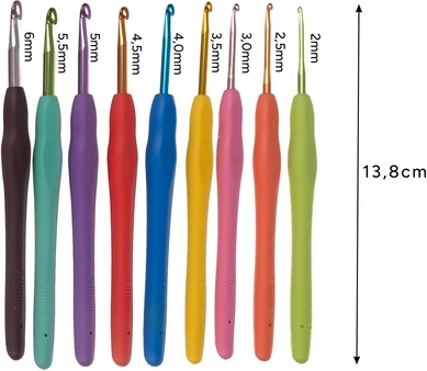 21 háčikov od 0,6 do 6,0 mm s jasným označením