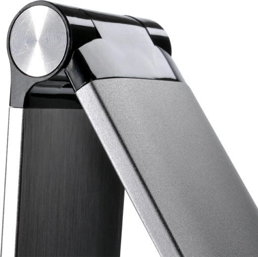 USB nabíjanie priamo na lampičke