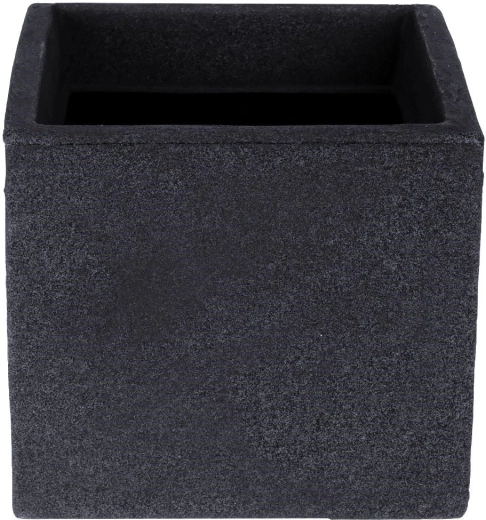 Elegantný antracit a minimalistický tvar