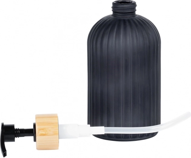 Praktická uzamykateľná pumpička